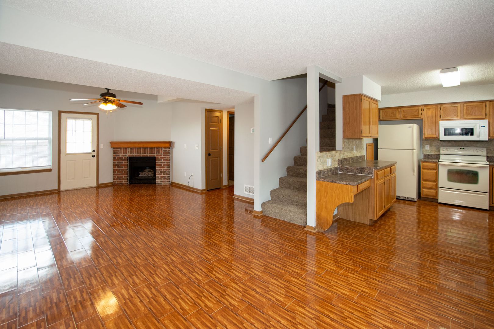 Lawrence Townhome: 4501 Wimbledon Drive