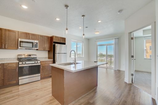 955 Country Hills Dr, Unit 335