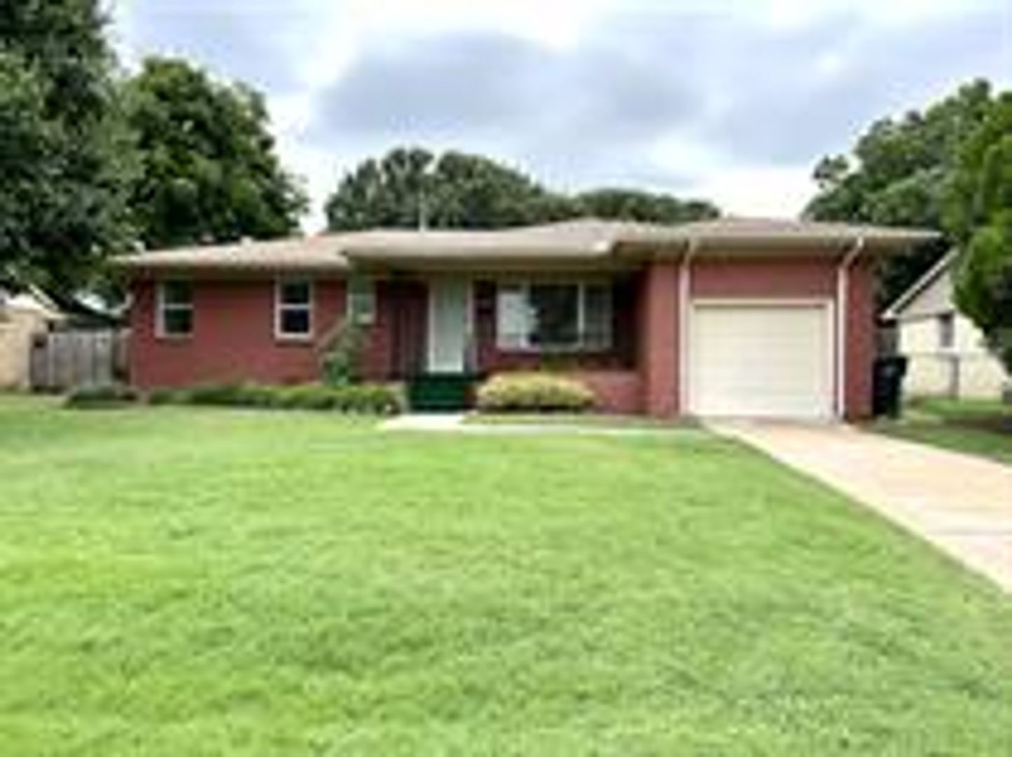 Lawton House: 1628 NW 25th Street