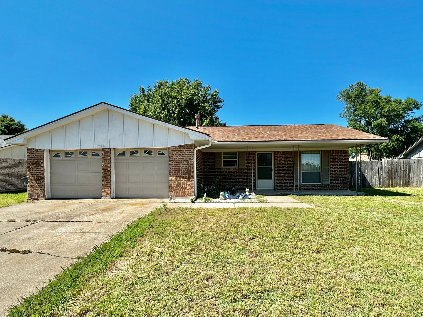 Lawton House: 7203 NW Kingsbury Ave