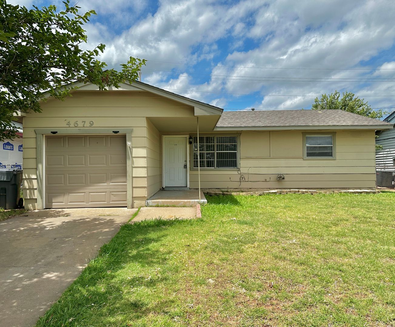 Lawton House: 4679 NW Ozmun Dr
