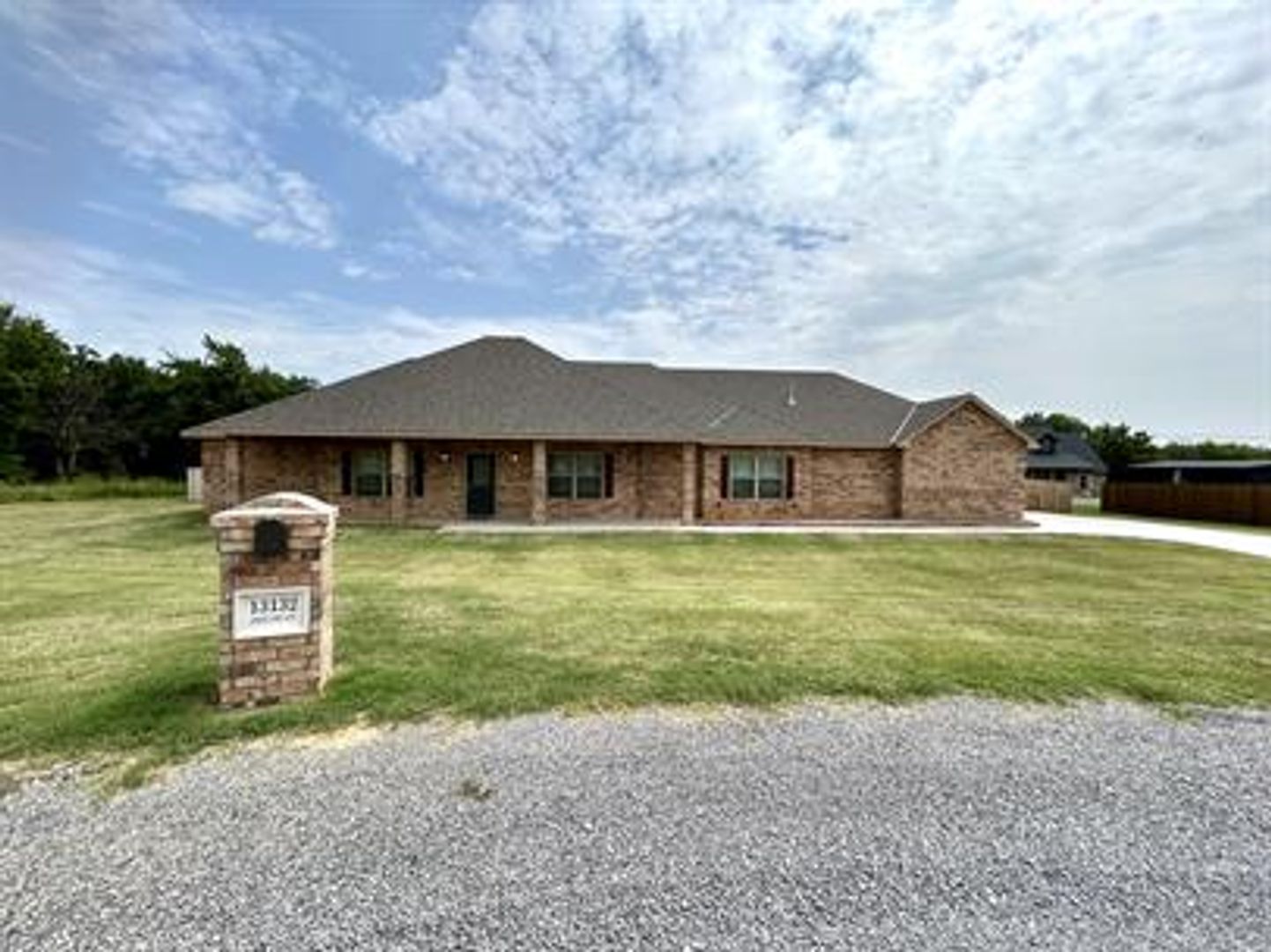 Elgin House: 13132 NE Jaguar Lane