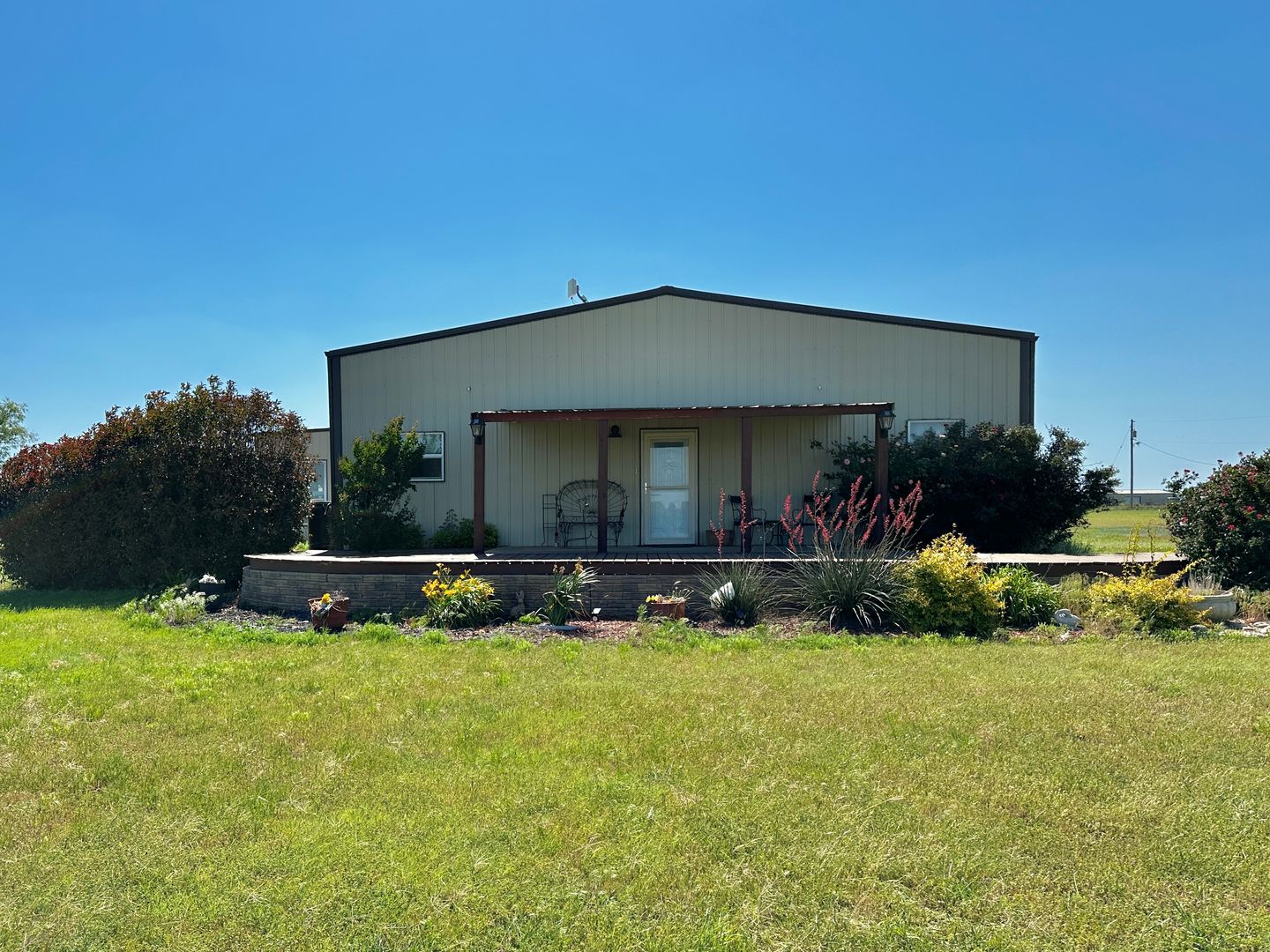 Cache House: 1751 NW 197th ST