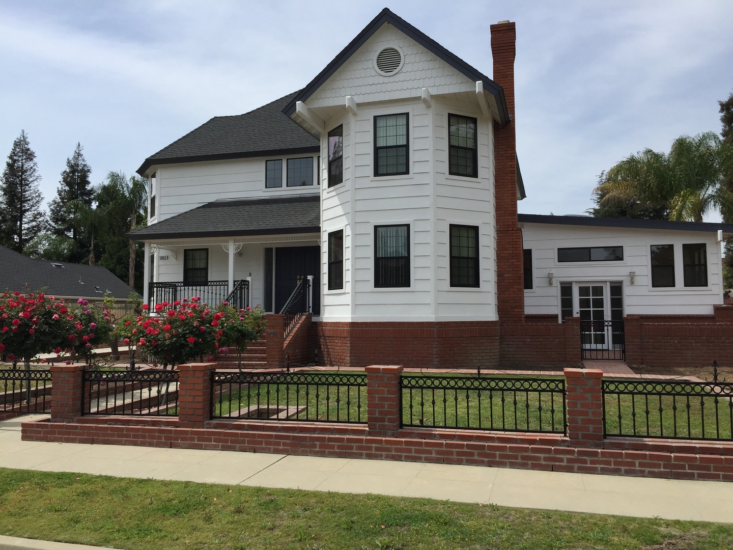 Fresno House: 8347 N 4th Street