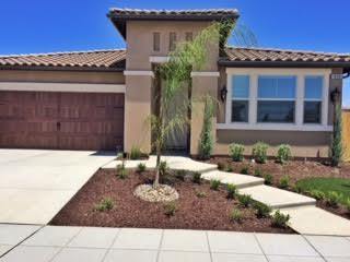 Fresno House: 1896 E Bella Rosa Ave
