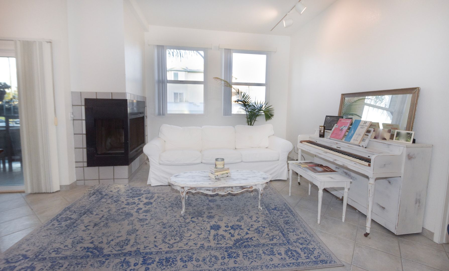 Imperial Beach Condo: 1000 2nd Street Unit 6