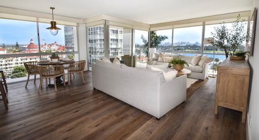 Updated Vacation Rental in The Coronado Shores with expansive views! – photo 1
