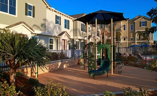 Imperial Beach Long term Unfurnished or Short term Furnished Home – photo 1