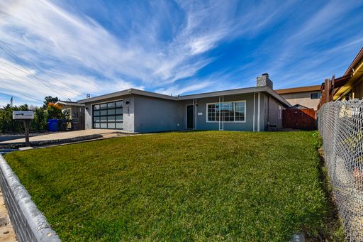 Available long term rental in Imperial Beach – photo 1