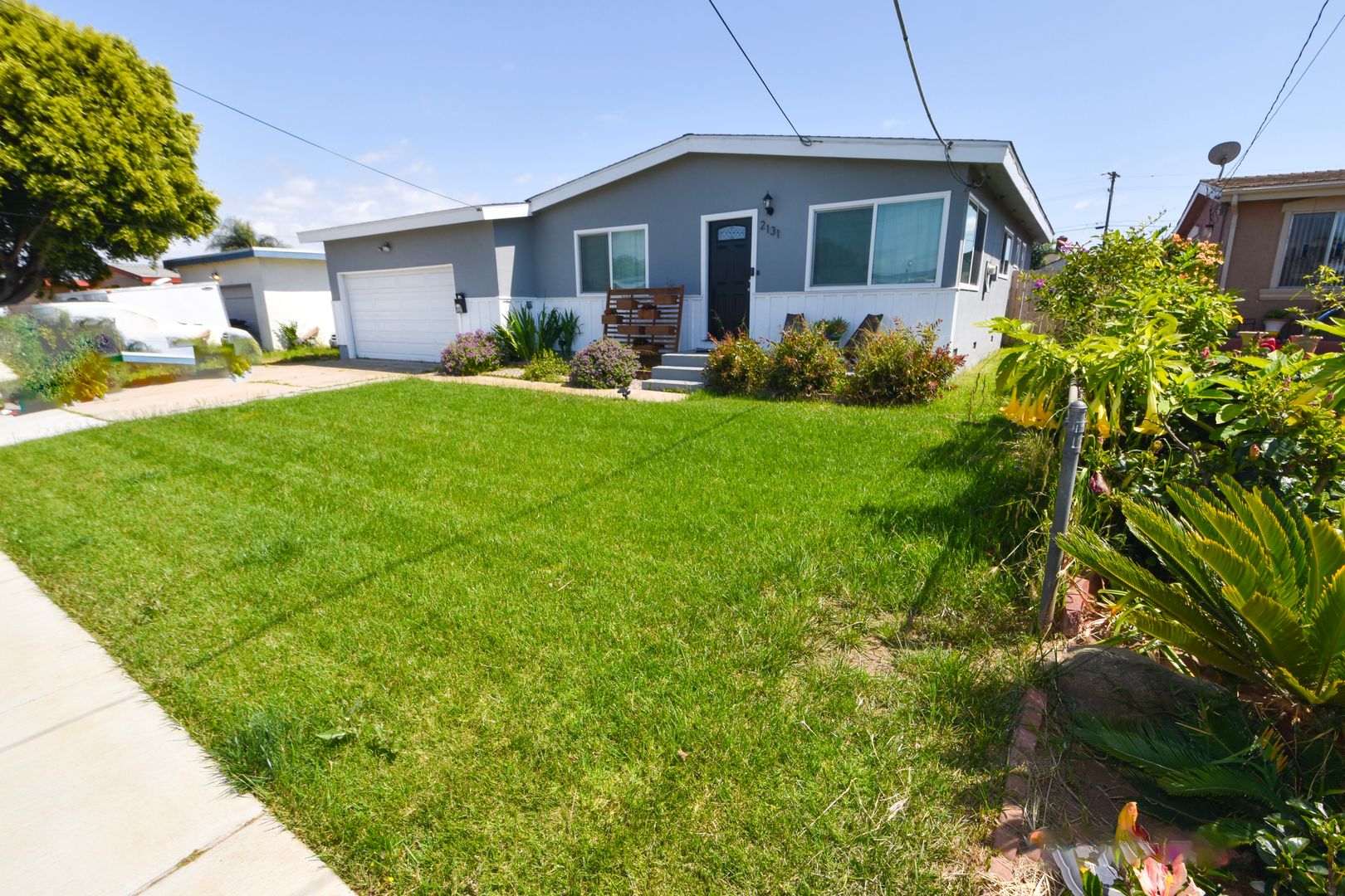 San Diego Apartment: 2131 Ilex Ave