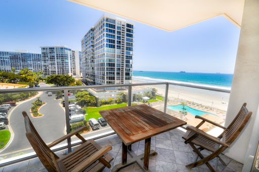 Vacation Rental Available – photo 1