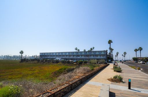 Just steps to the ocean! – photo 1