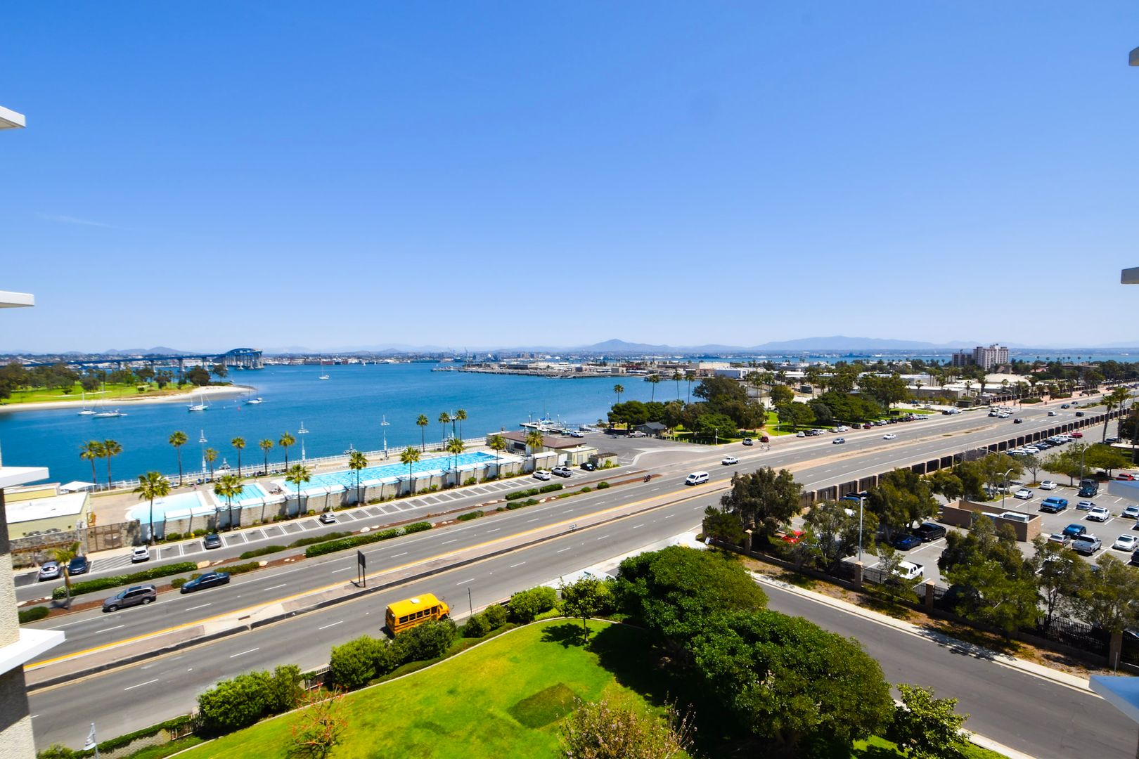 Coronado Apartment: 1820 Avenida del Mundo # 805