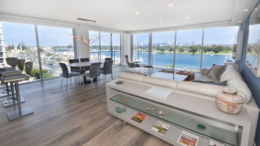 Updated vacation rental with unobstructed bay views at The Coronado Shores – photo 1
