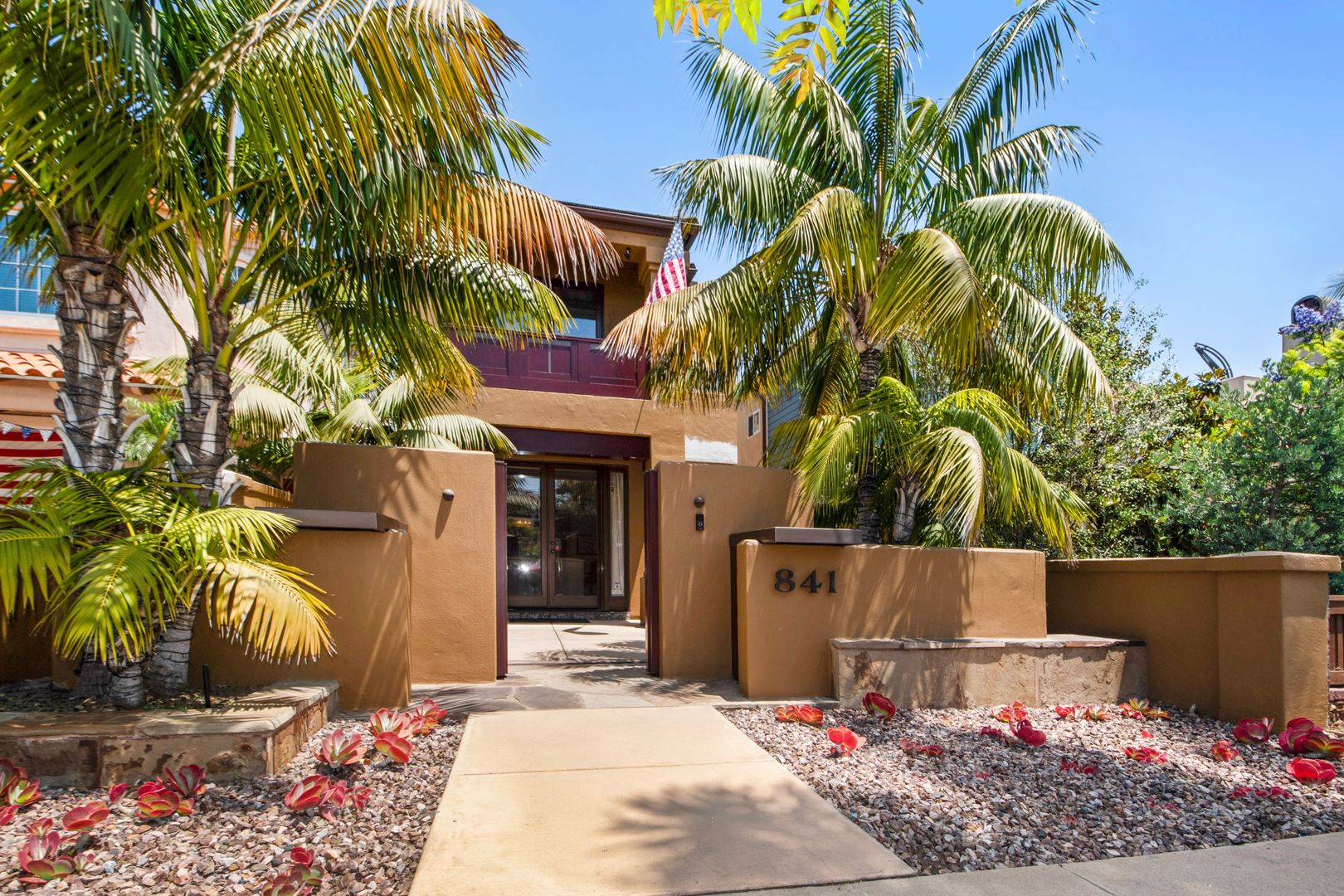 Coronado House: 841 B Avenue