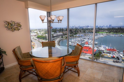 1710 Avenida Del Mundo #1106 – photo 1