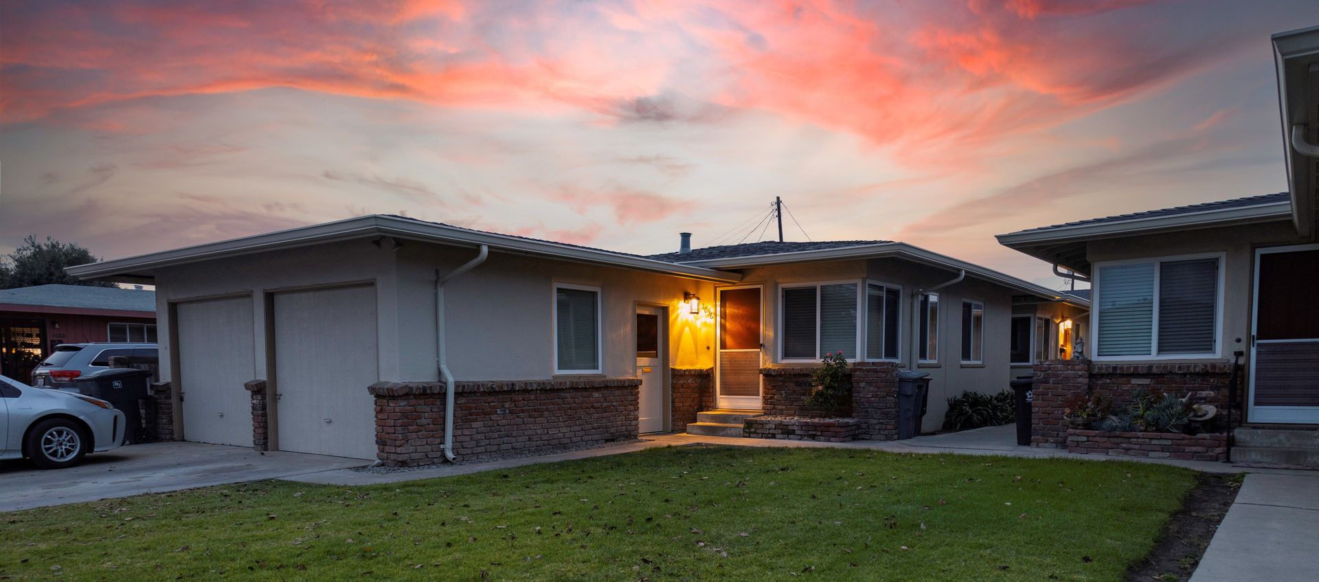 Salinas Apartment: 1054 - 1056A Pajaro Street