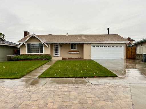 3 Bed 2 Bath Rental at 1653 Los Gatos Way, Salinas, CA – photo 1