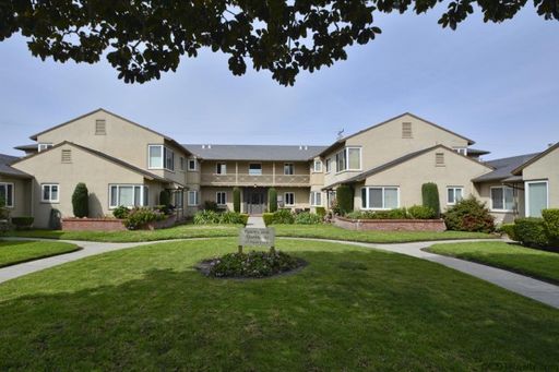 Pajaro Circle Apartments – photo 1