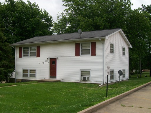 321 Barsi Blvd Apt 2