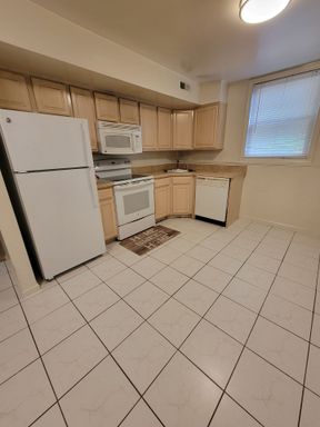 110 Colleen Rd, Bldg. 101 Unit. 3 – photo 1
