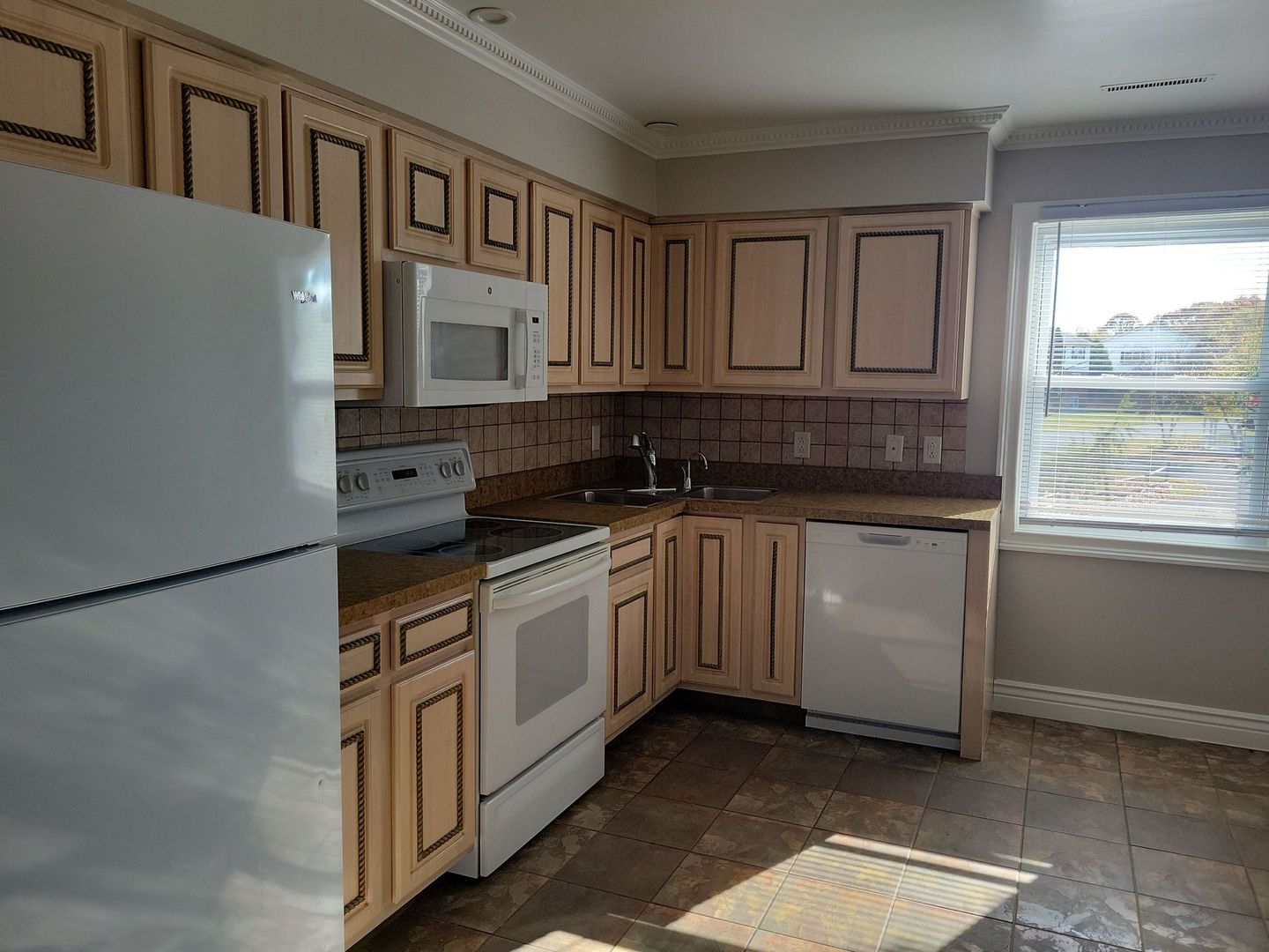 Troy Apartment: 116 Colleen Rd