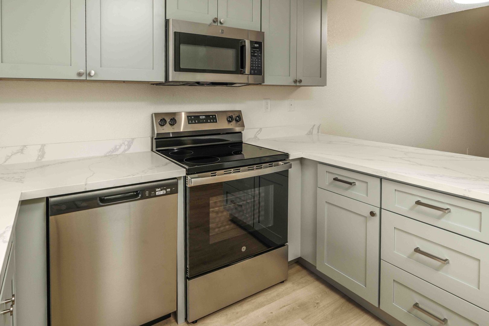 Creekside Village Apartments 8 of 12