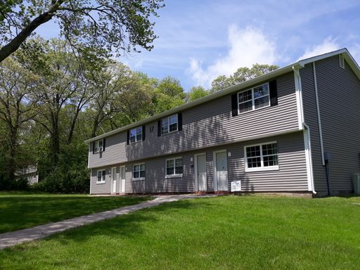 19 Carriage House Dr. C