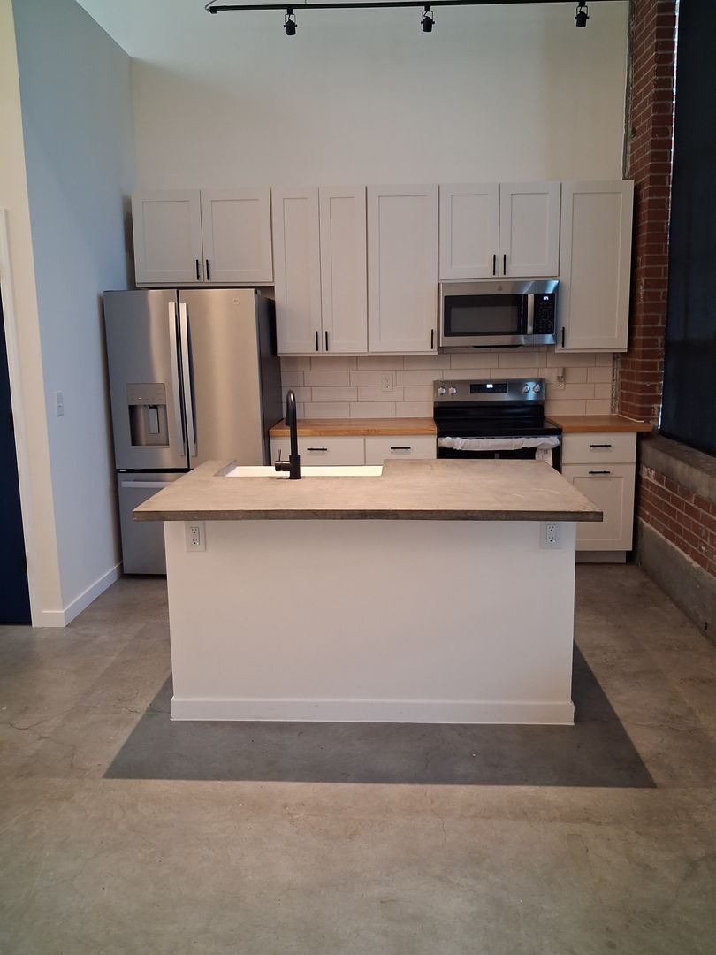 The Excelsior Lofts 29 of 36