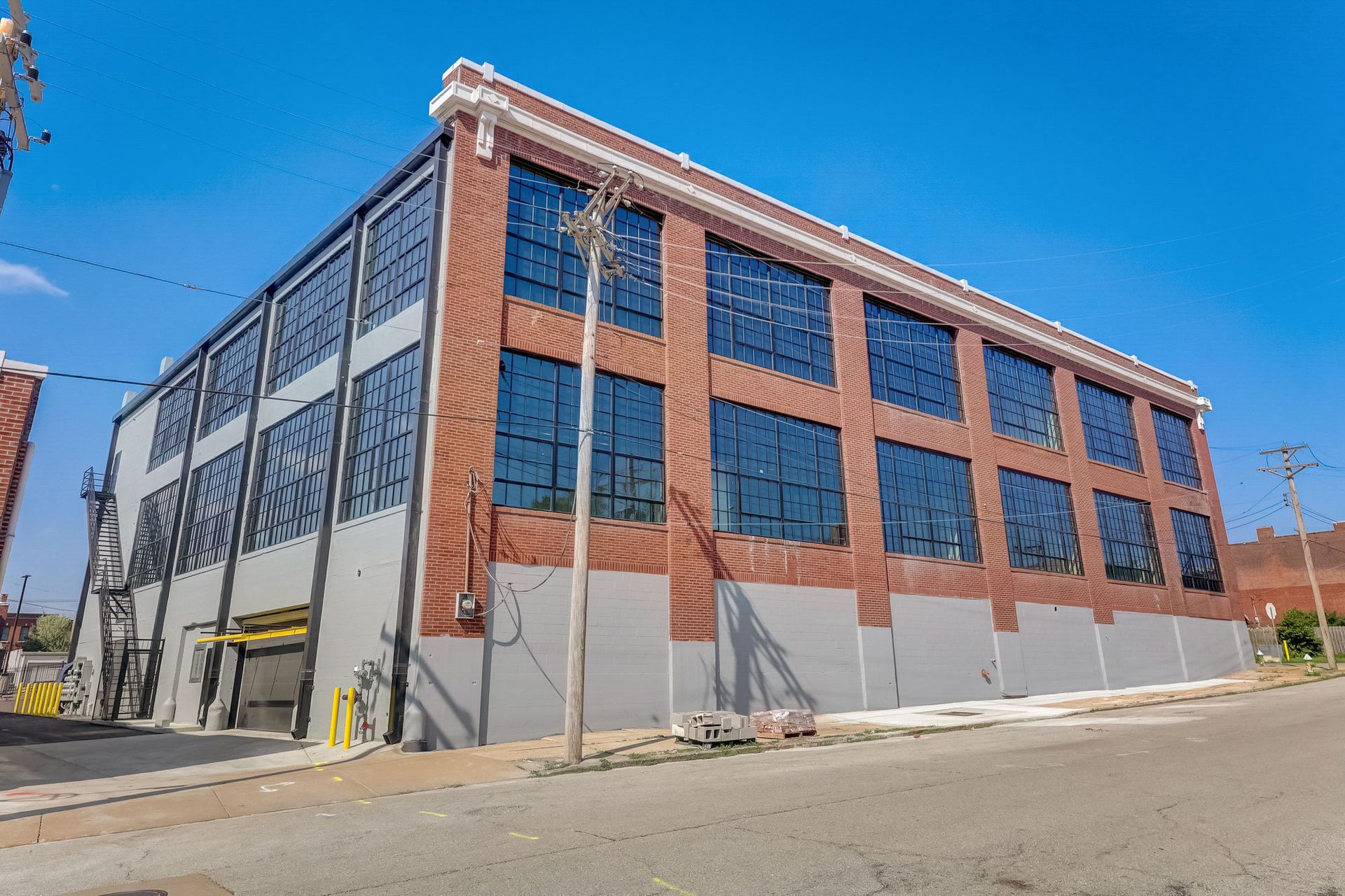 The Excelsior Lofts 19 of 35