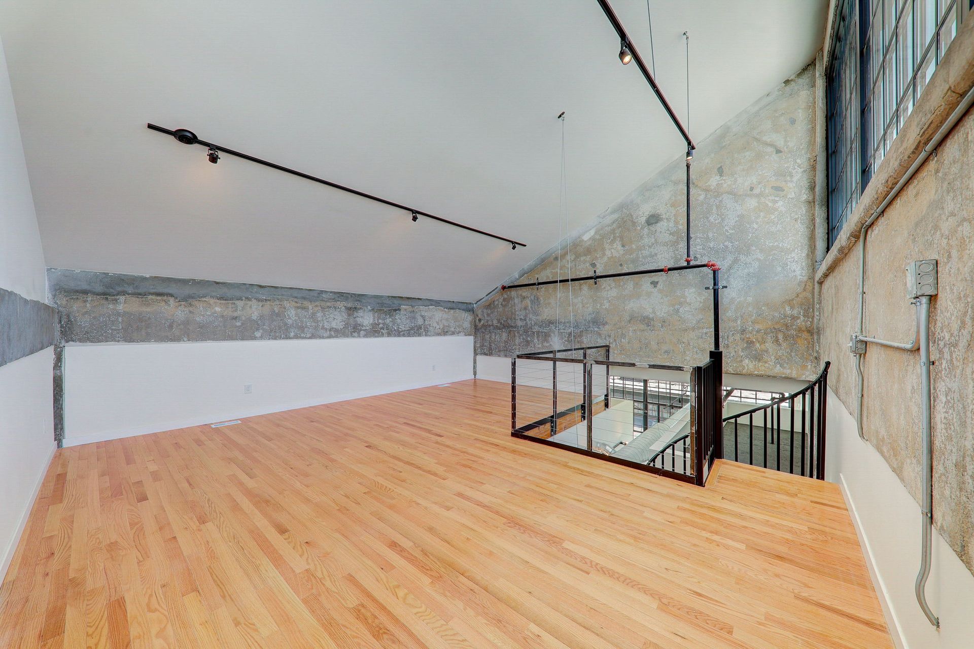 The Excelsior Lofts 16 of 35