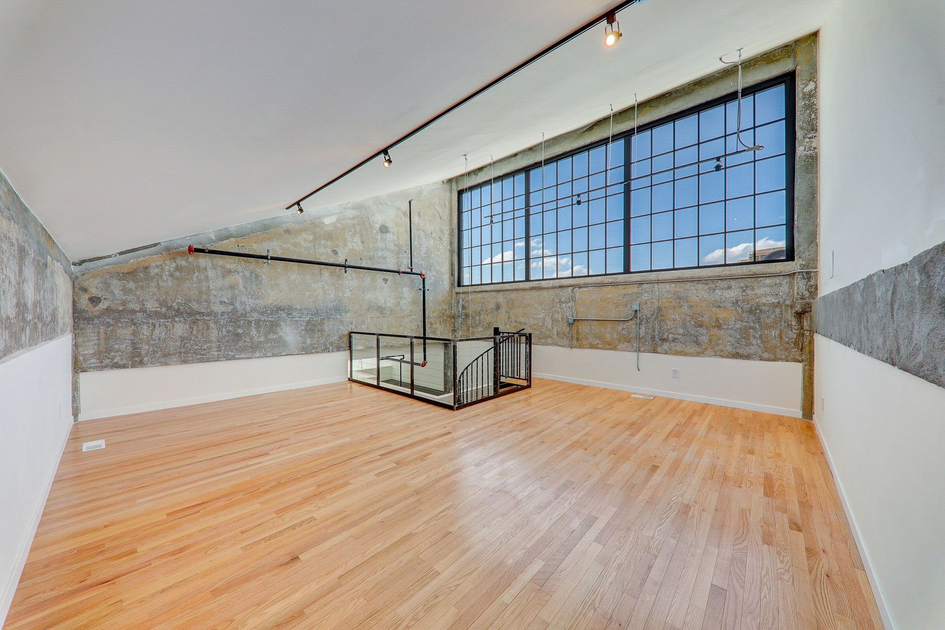 The Excelsior Lofts 15 of 35