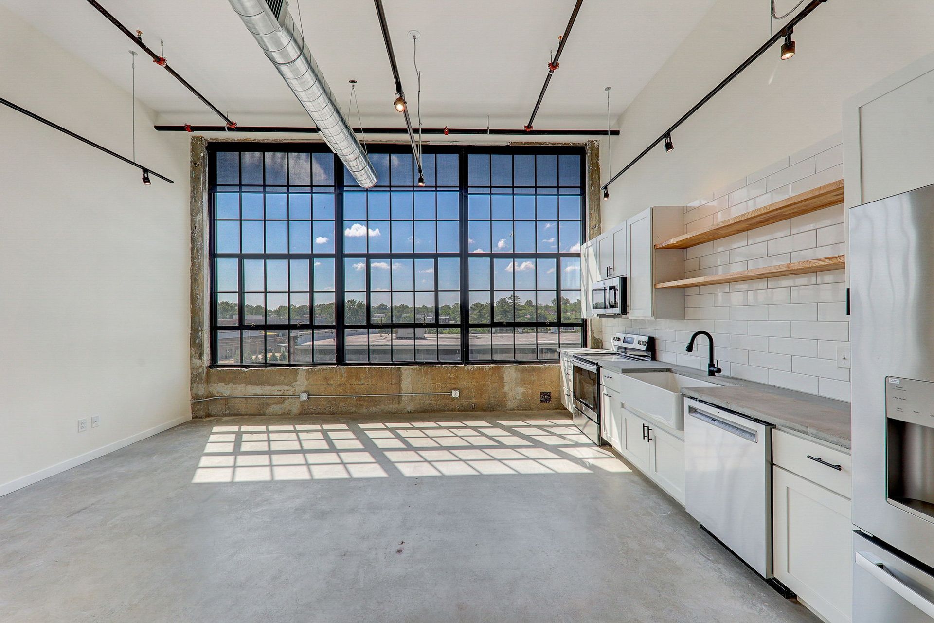 The Excelsior Lofts 12 of 35