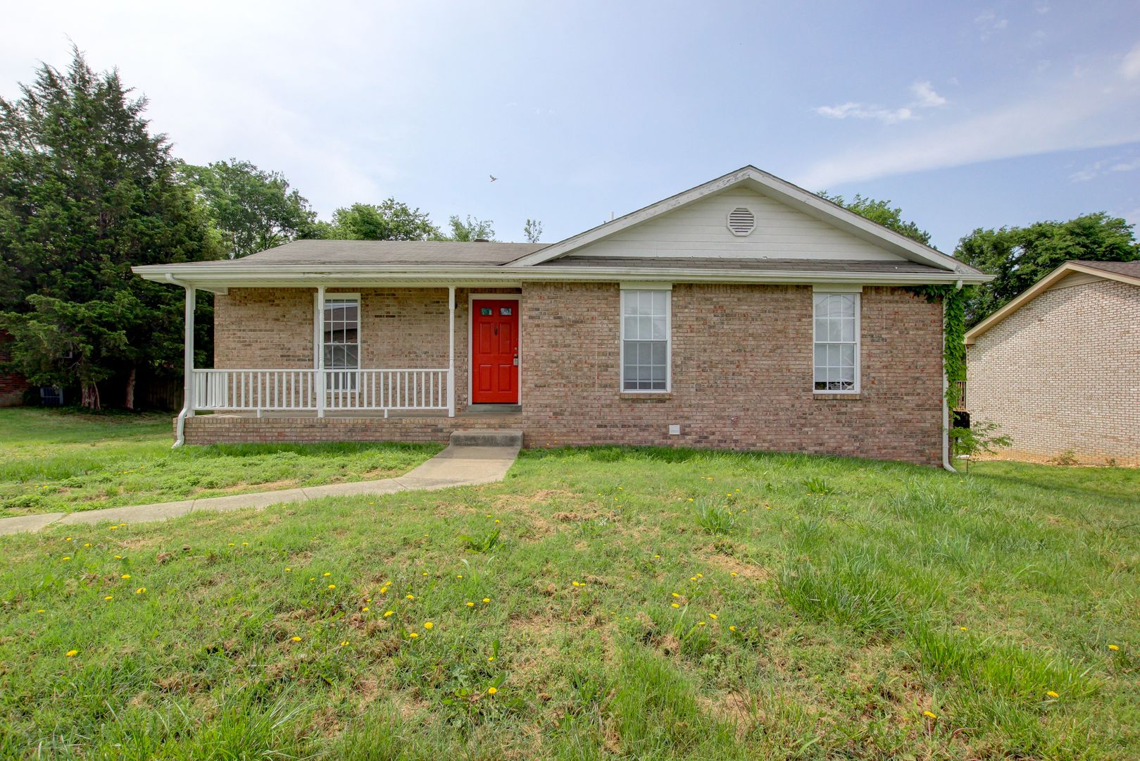 Clarksville House: 244 Marshall Drive