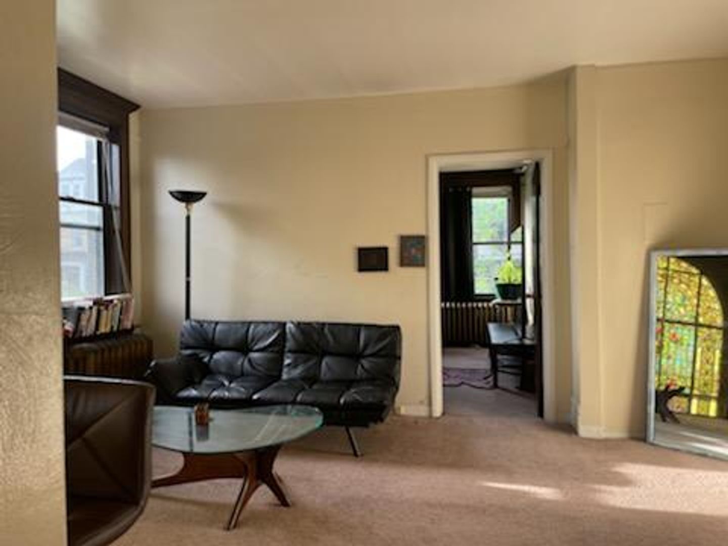 Pittsburgh Apartment: 304 S. Graham St. Apt. 2B
