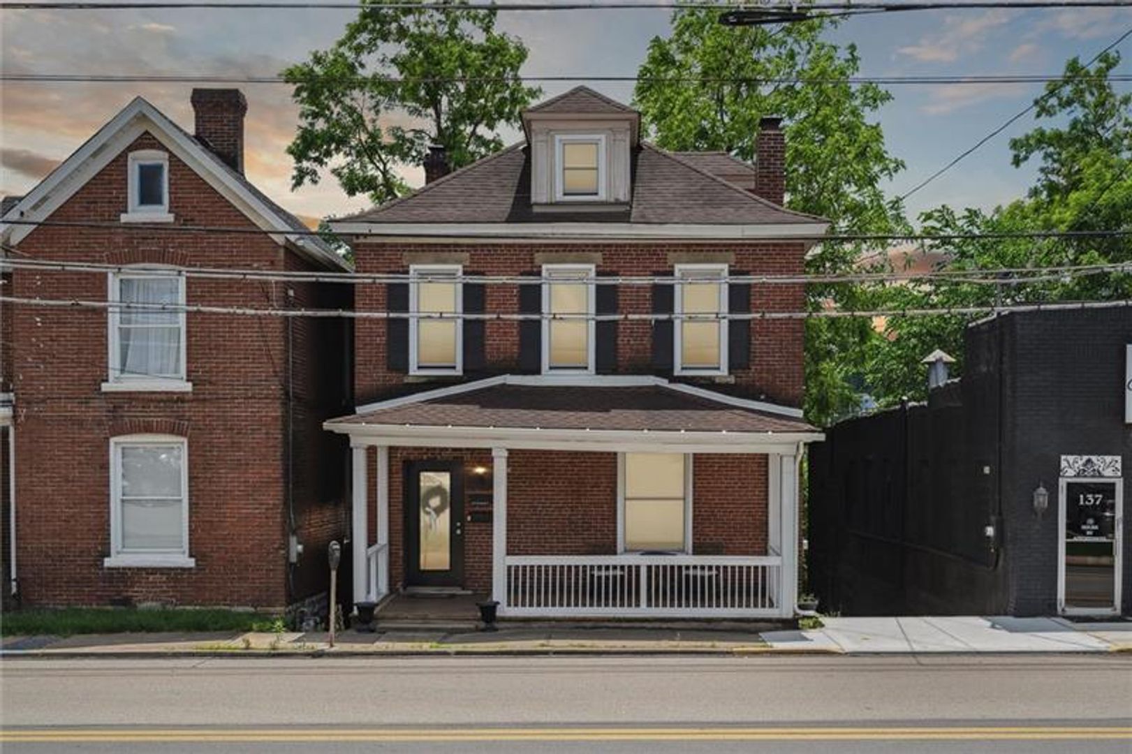 Canonsburg Apartment: 133 W Pike Street