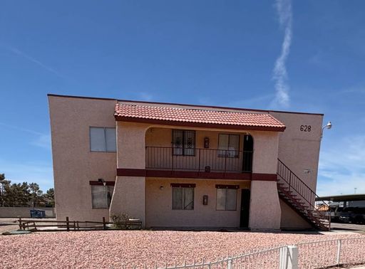 *******2 WEEKS FREE RENT******* 2 bed, 1 bath, Downstairs unit. – photo 1