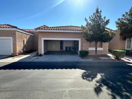 A Fabulous 3 Bedroom Townhome in South Las Vegas – photo 1