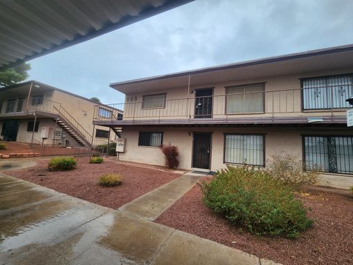 A Very Nice and Clean 2 Bedroom Condo Close to UNLV. – photo 1
