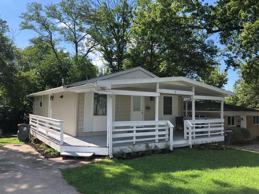 5 Bed 2 Bath Rental at 421 N Clark, Bloomington, IN – photo 1
