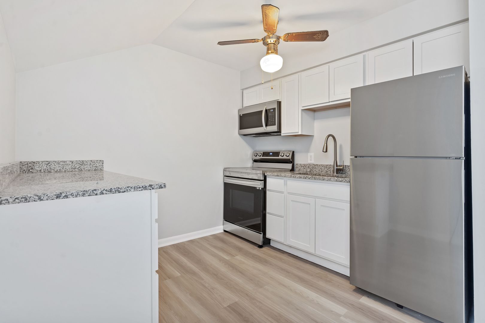 Pittsburgh Apartment: 110 Butler St