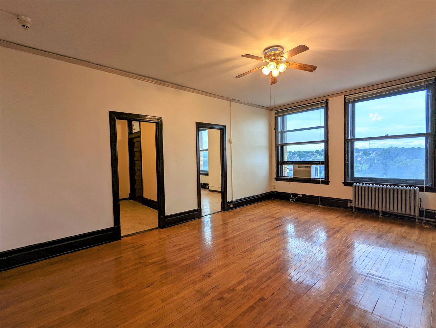 Uniontown Apartment: 48-52 W Main St