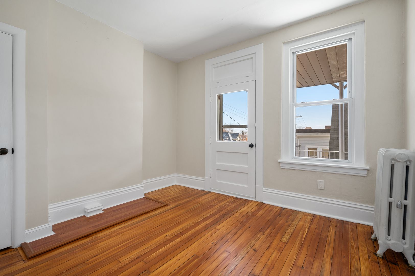 Pittsburgh Apartment: 701 Brownsville Rd