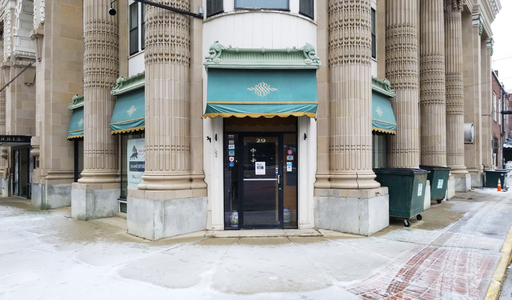 Beautiful Restaurant for Rent at Hotel Harris