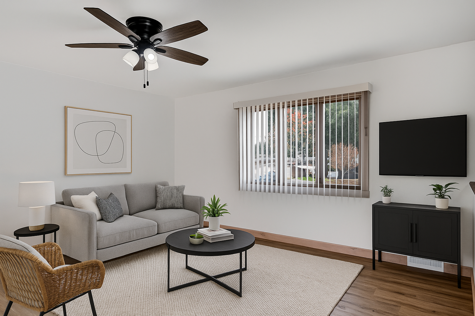 Rockland Apartment: 705-707 Cardinal Ave