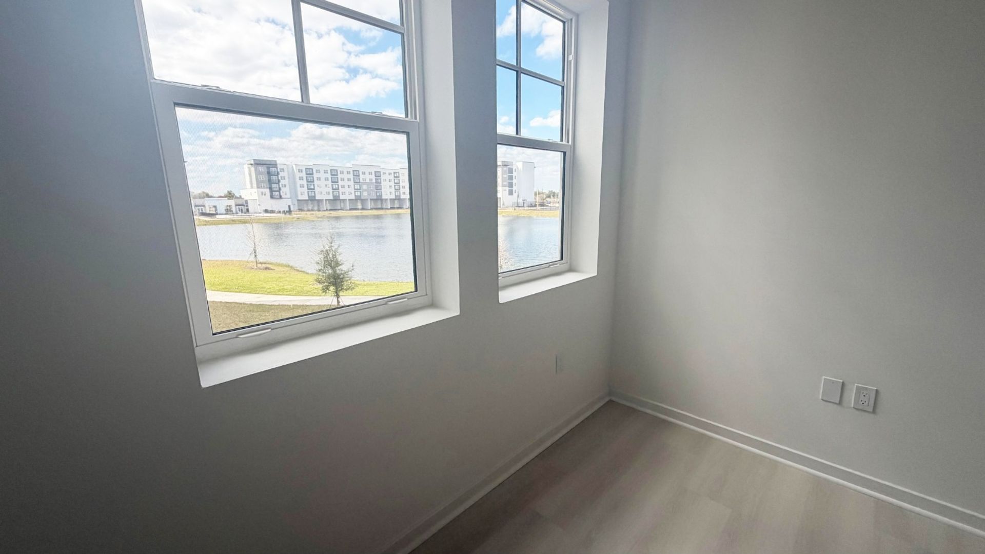 5587 MILLENIA BLVD, #213 11 of 12