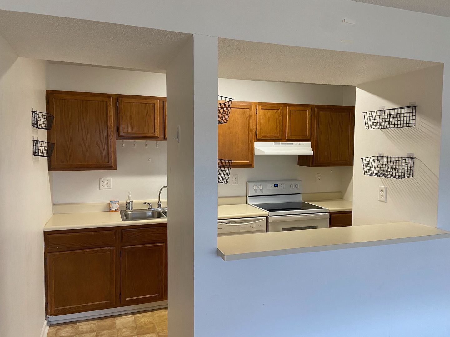 Peru Apartment: 2409 Marquette Rd.