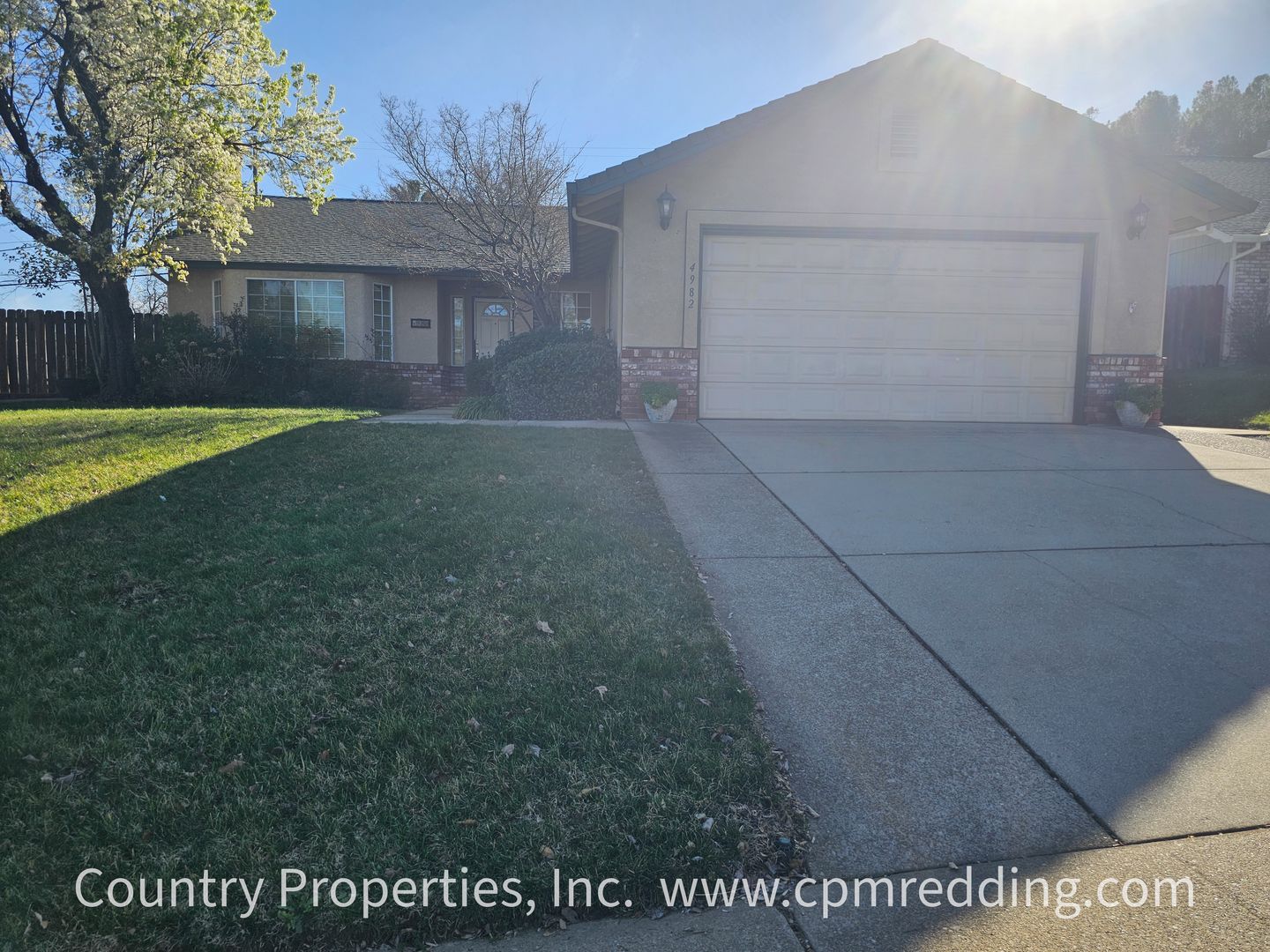 Redding House: 4982 Tralee Lane