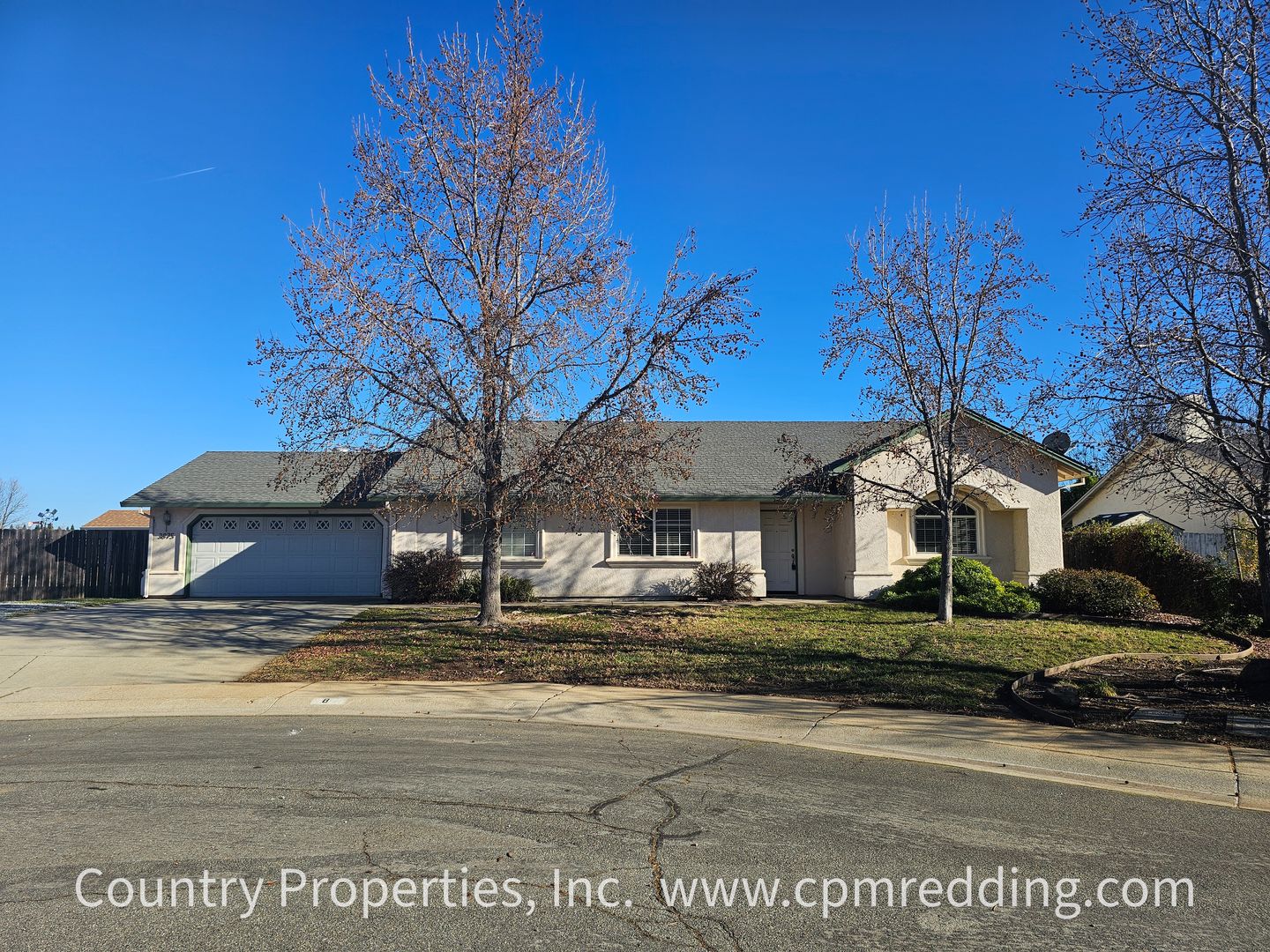 Redding House: 3875 Meadow Oak