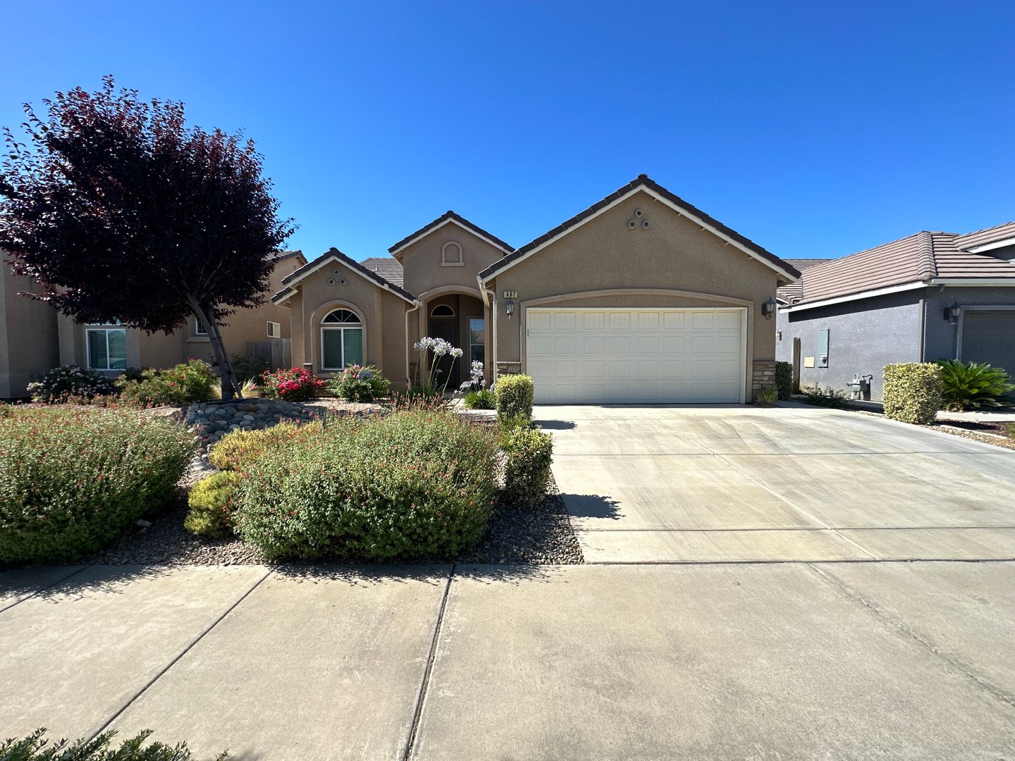Merced House: 462 Hart Drive